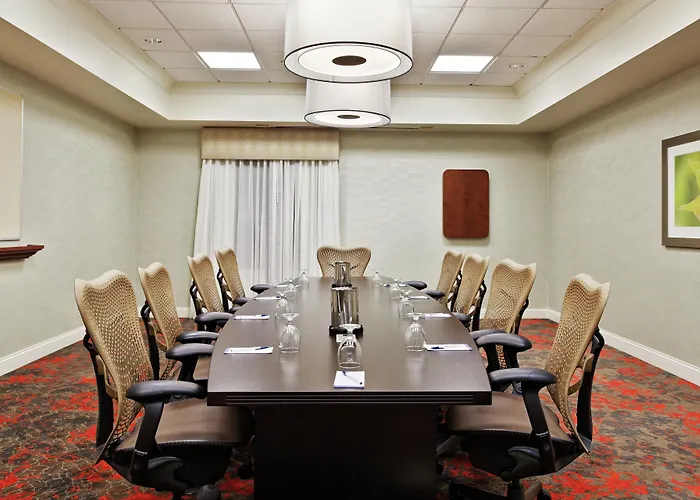 Hilton Garden Springfield, Il Hotel 3*